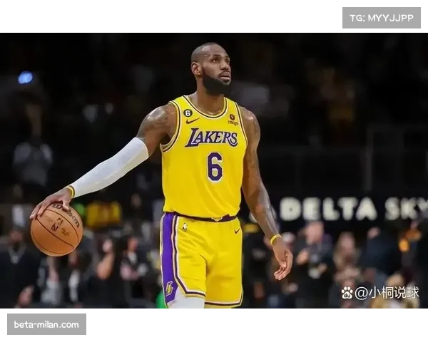 埃奇库姆与前辈齐名：生涯前五场即达成场均20+5+5的成就