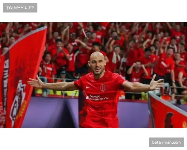 费利佩替补戴帽主宰比赛 蓉城进攻端多点开花态势 费利佩替补戴帽主宰比赛 蓉城进攻端多点开花态势